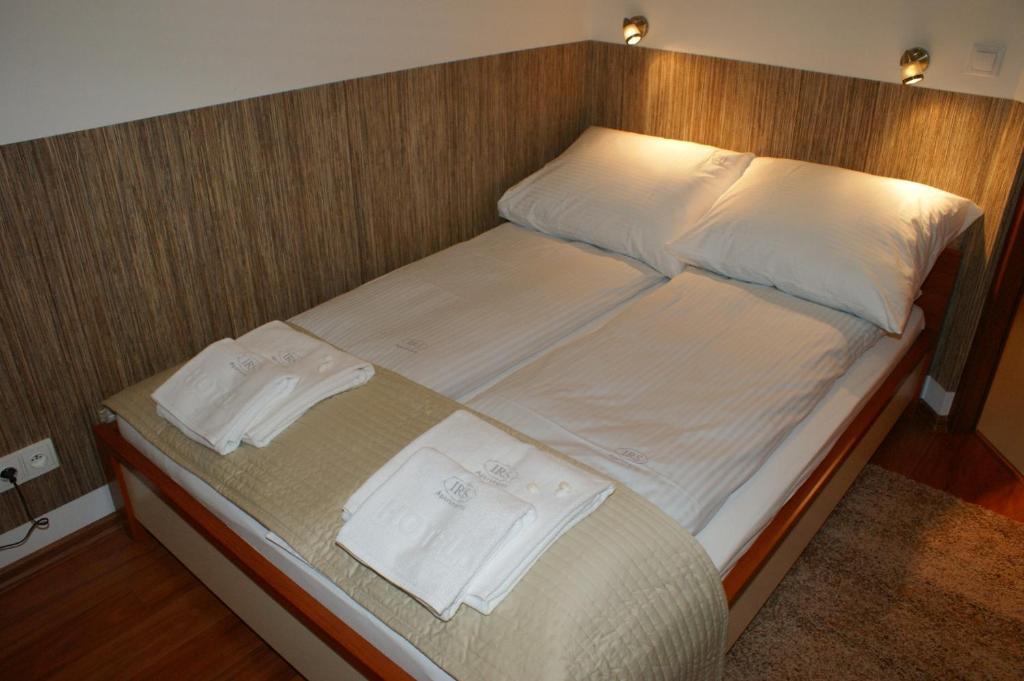 Irs Royal Apartments Apartamenty Irs Neptun Park غدانسك الغرفة الصورة
