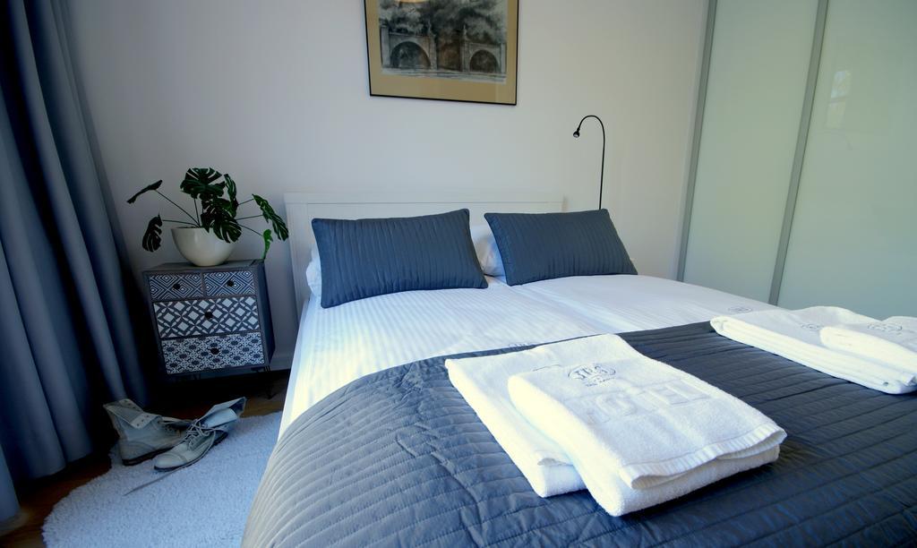 Irs Royal Apartments Apartamenty Irs Neptun Park غدانسك المظهر الخارجي الصورة