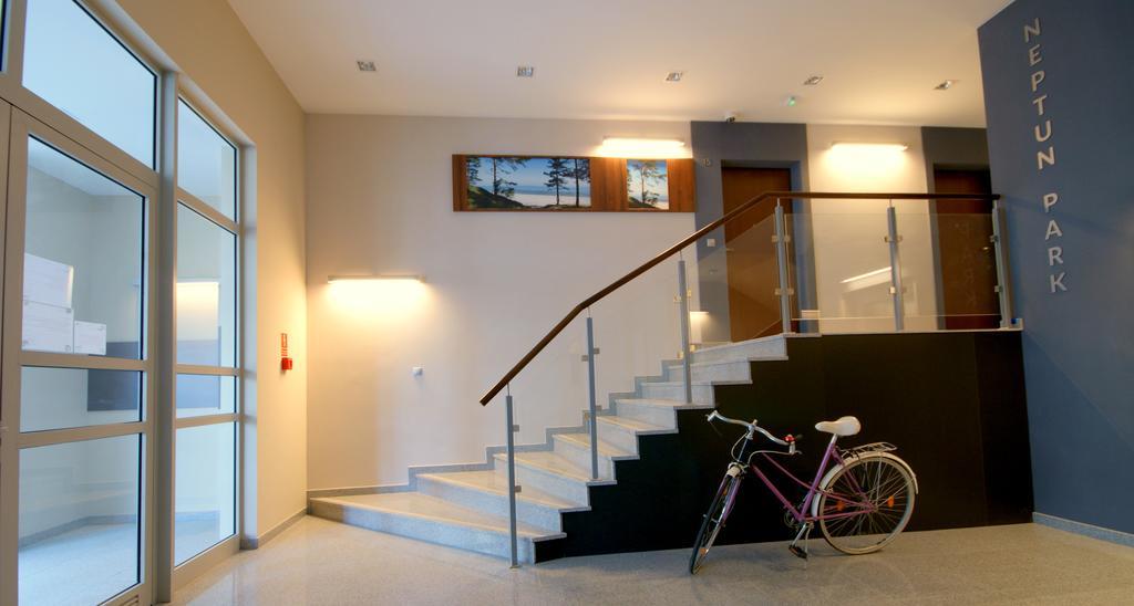 Irs Royal Apartments Apartamenty Irs Neptun Park غدانسك المظهر الخارجي الصورة